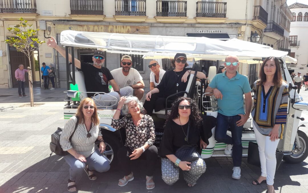 PACMA impulsará el tuk tuk en Córdoba para promover un turismo y una movilidad sostenible